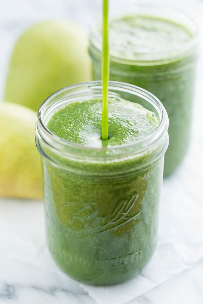 Ginger Pear Green Smoothie: Supercharge Your Day with Nutrients